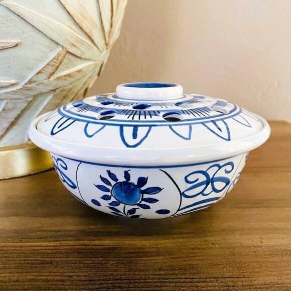 Delft Other - Vintage Delft Blue Williamsburg Flower Frog Made in Holland Dutch